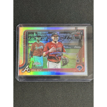 🔥Austin Riley 2025 Topps Chrome Photo Variation SSP #206 Braves