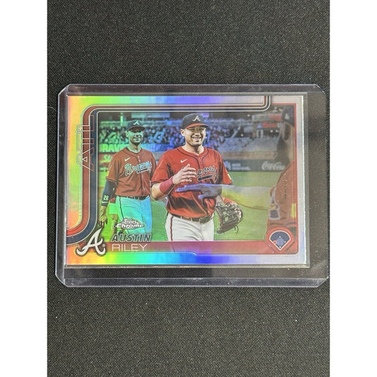 🔥Austin Riley 2025 Topps Chrome Photo Variation SSP #206 Braves